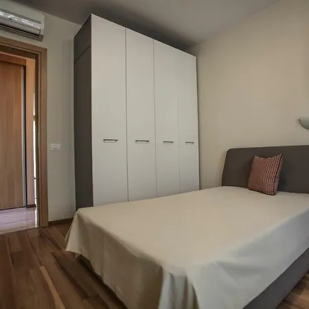 Lubata Apartment